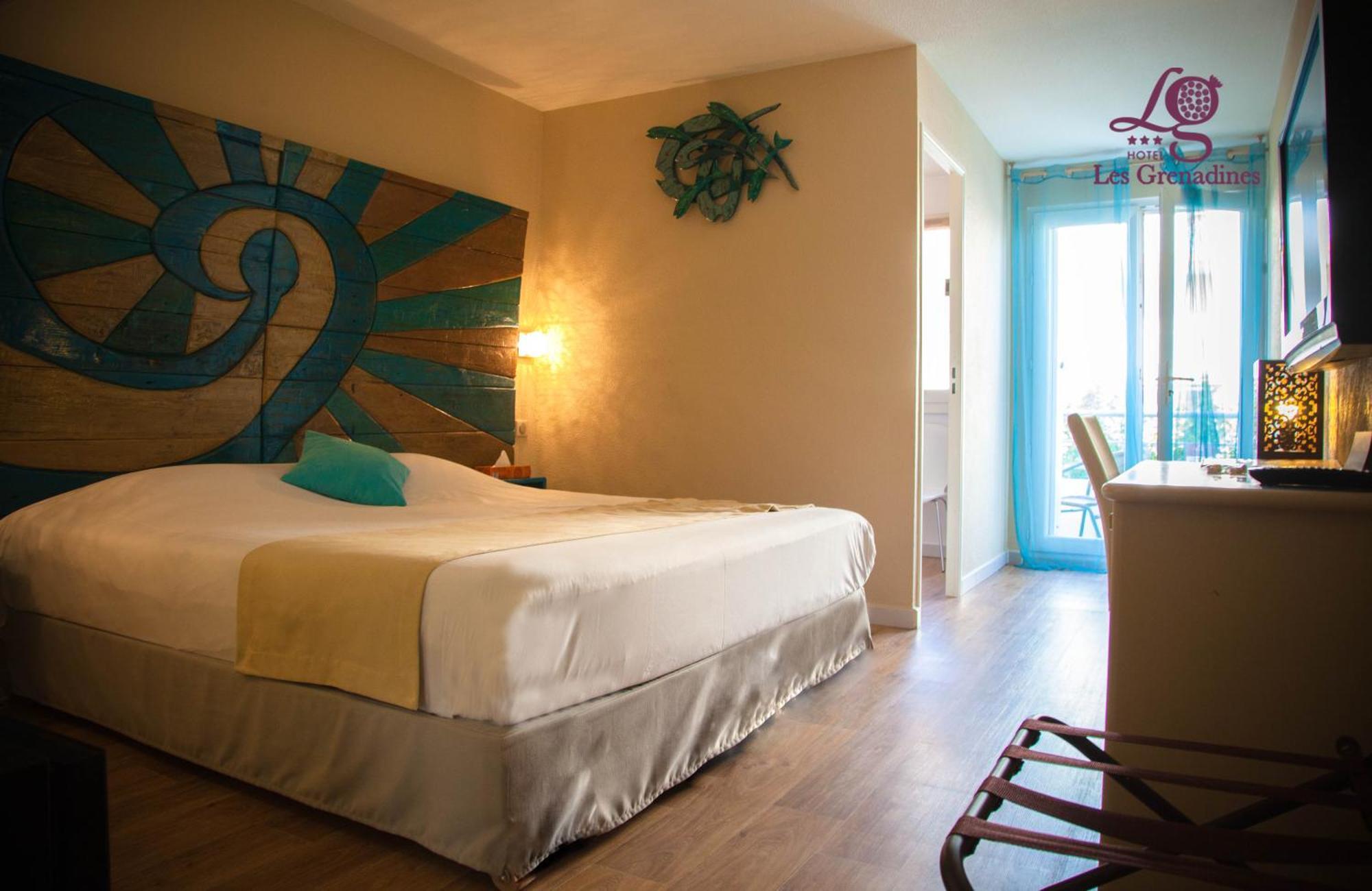 Hotel Les Grenadines 아그 외부 사진